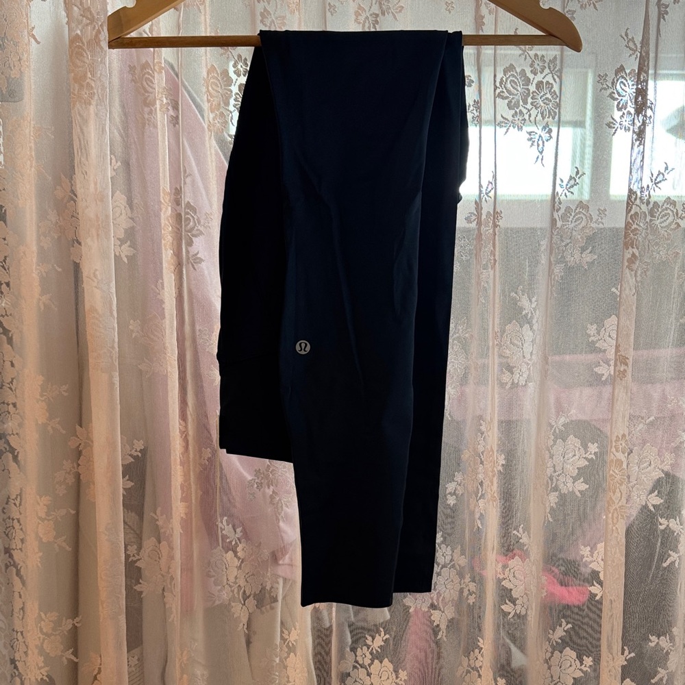 NWT! Lululemon Base Pace Leggings 28”